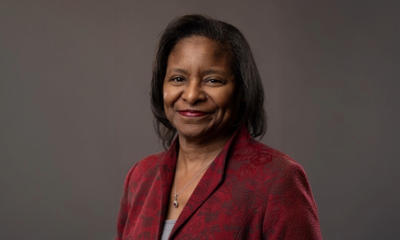 Professional headshot of Mardecia Bell